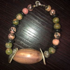 Pink Green Swirl Colored Bead Bracelet